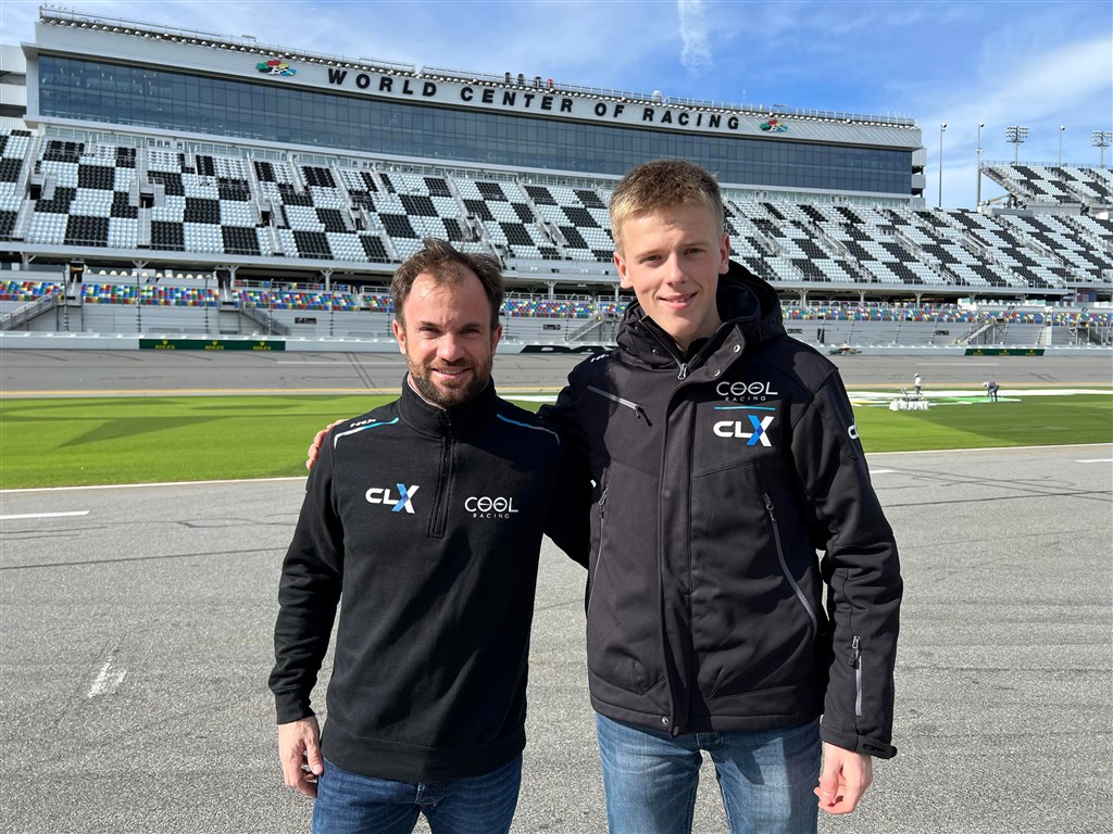 Malthe glæder sig til samarbejdet med teamchef Nicolas Lapierre.
(Foto: Malthe Jakobsen Motorsport)